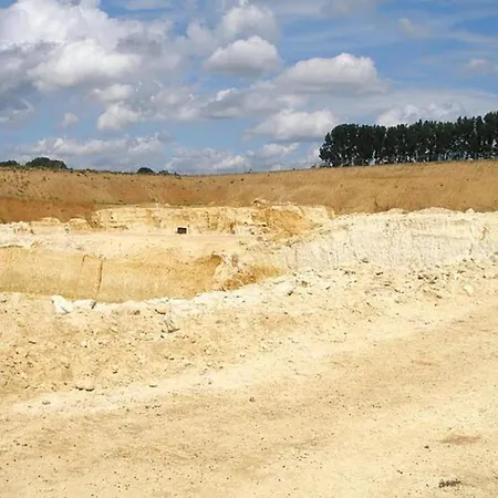 In Near Nature Reserve